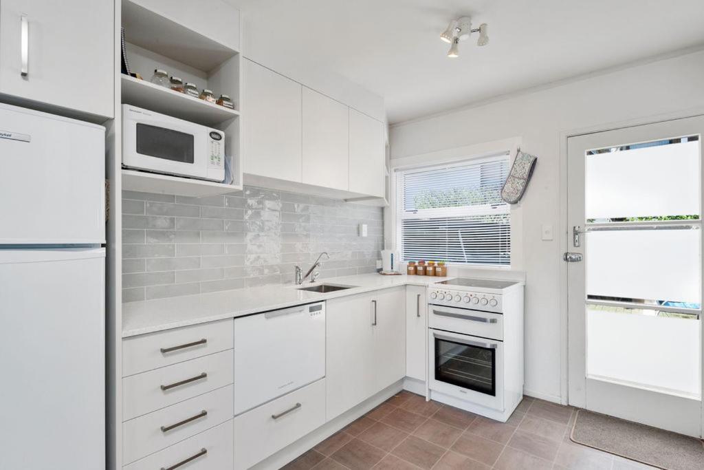 Central Stay - Taupo Flat Εξωτερικό φωτογραφία